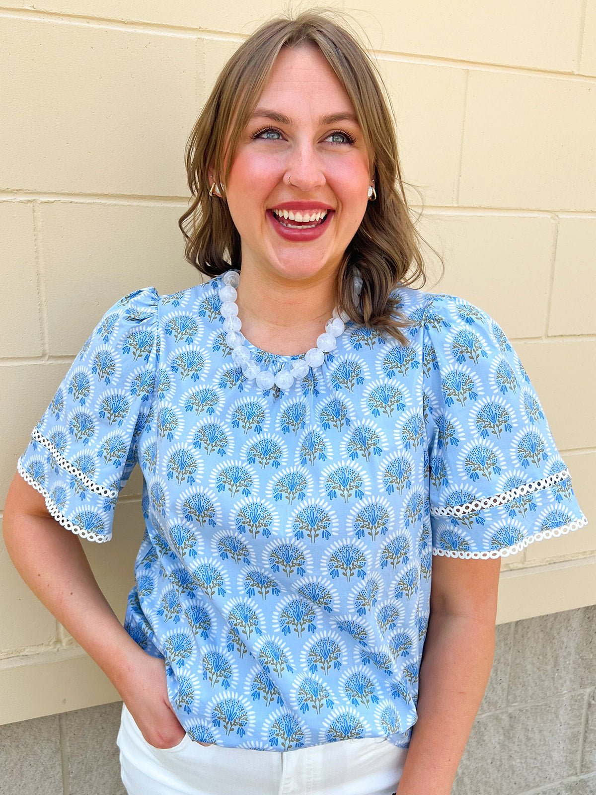 Willow Breeze Floral Blouse - The Pink Pineapple 850