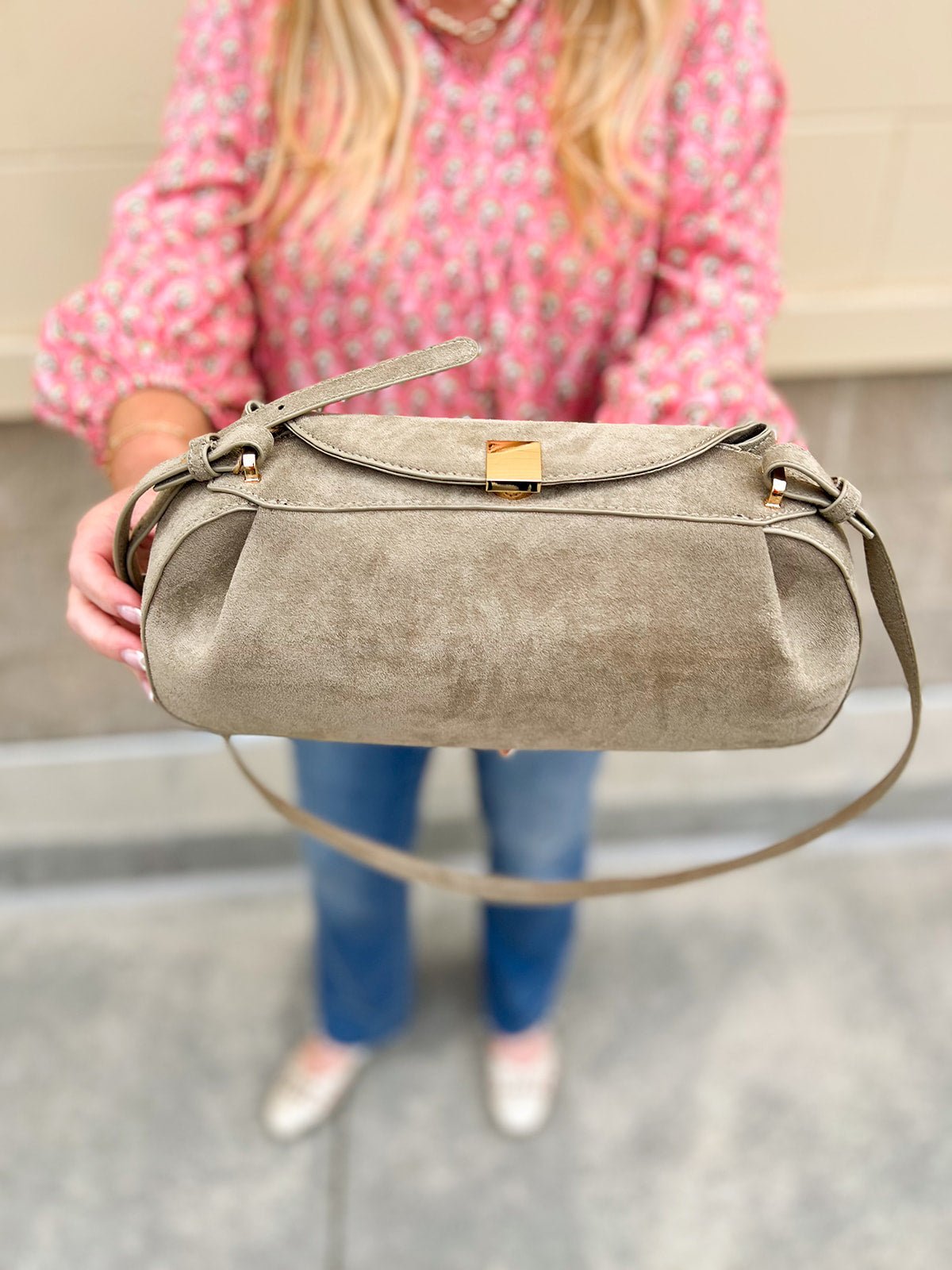 Willow Sage Crossbody - The Pink Pineapple 850