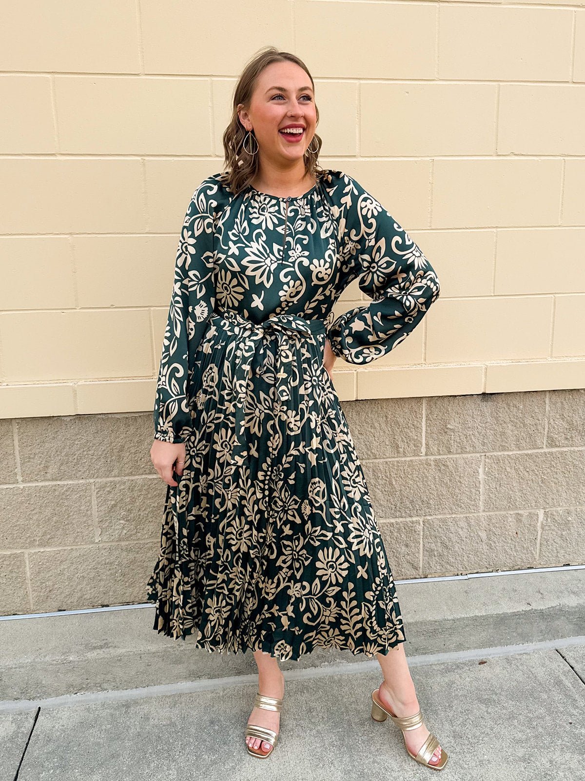 Winter Soirée Pleated Midi Dress - The Pink Pineapple 850