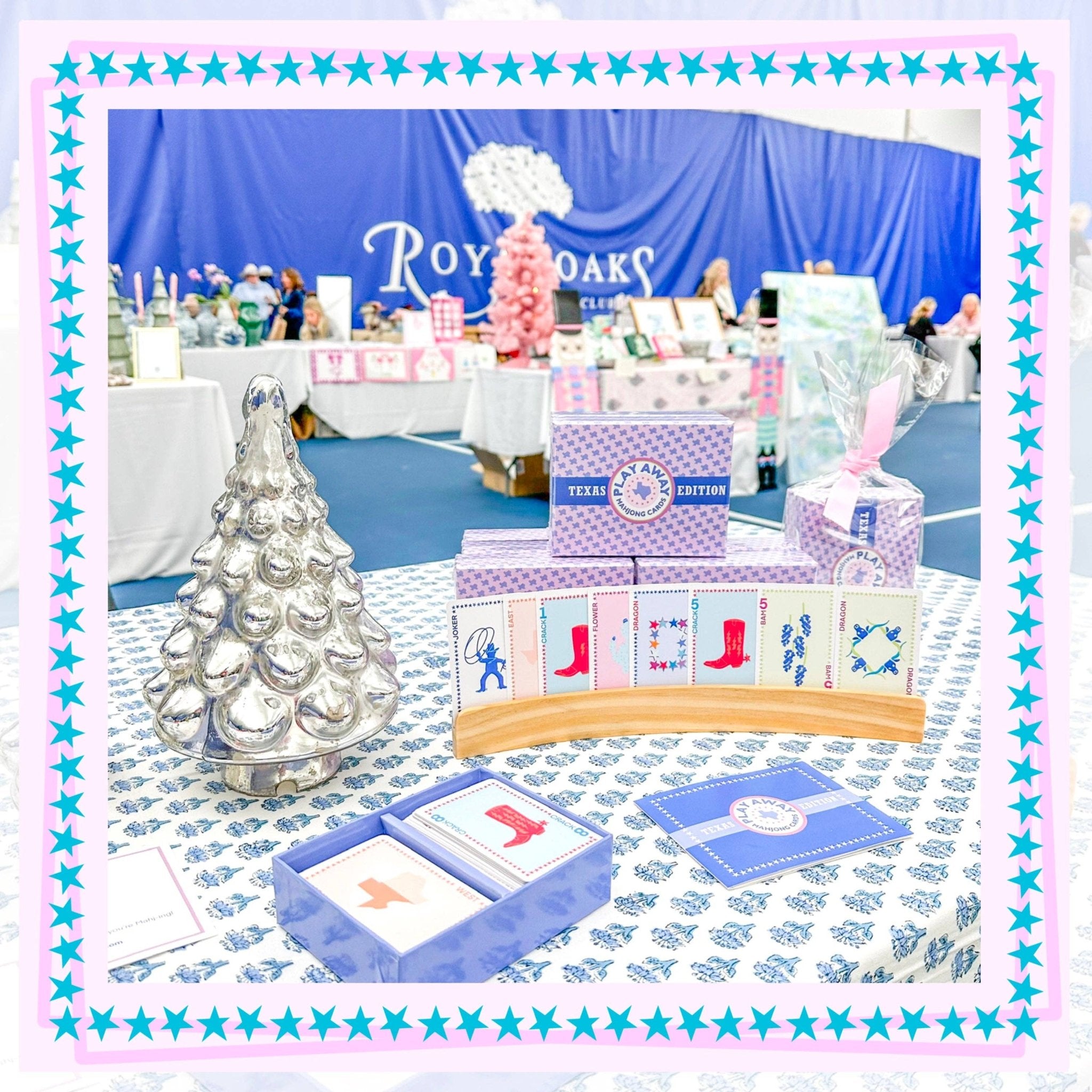 Wooden Curved Card Holders – Set of 4 - The Pink Pineapple 850