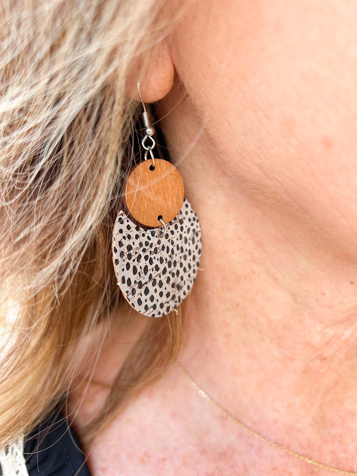 Wood+Leather Black Deco Round Earring - The Pink Pineapple 850
