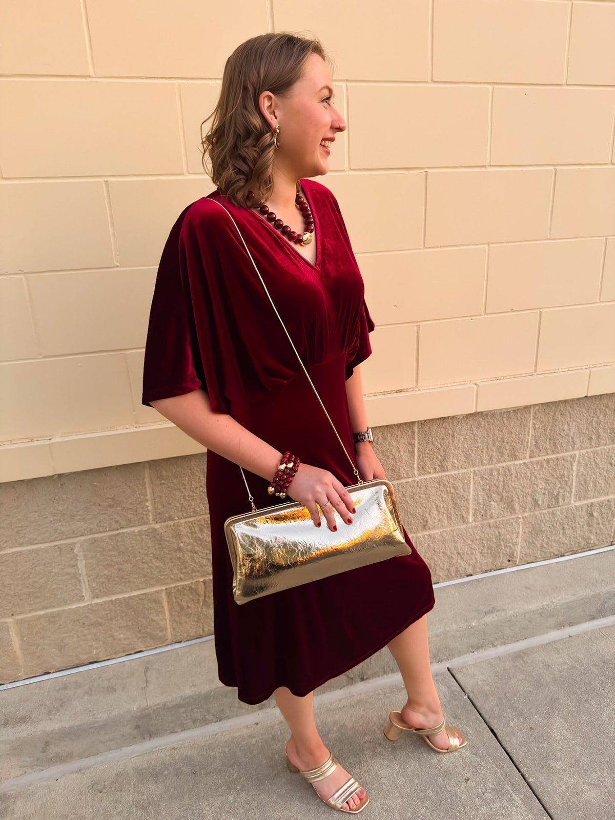 Yuletide Elegance Velvet Midi Dress - The Pink Pineapple 850