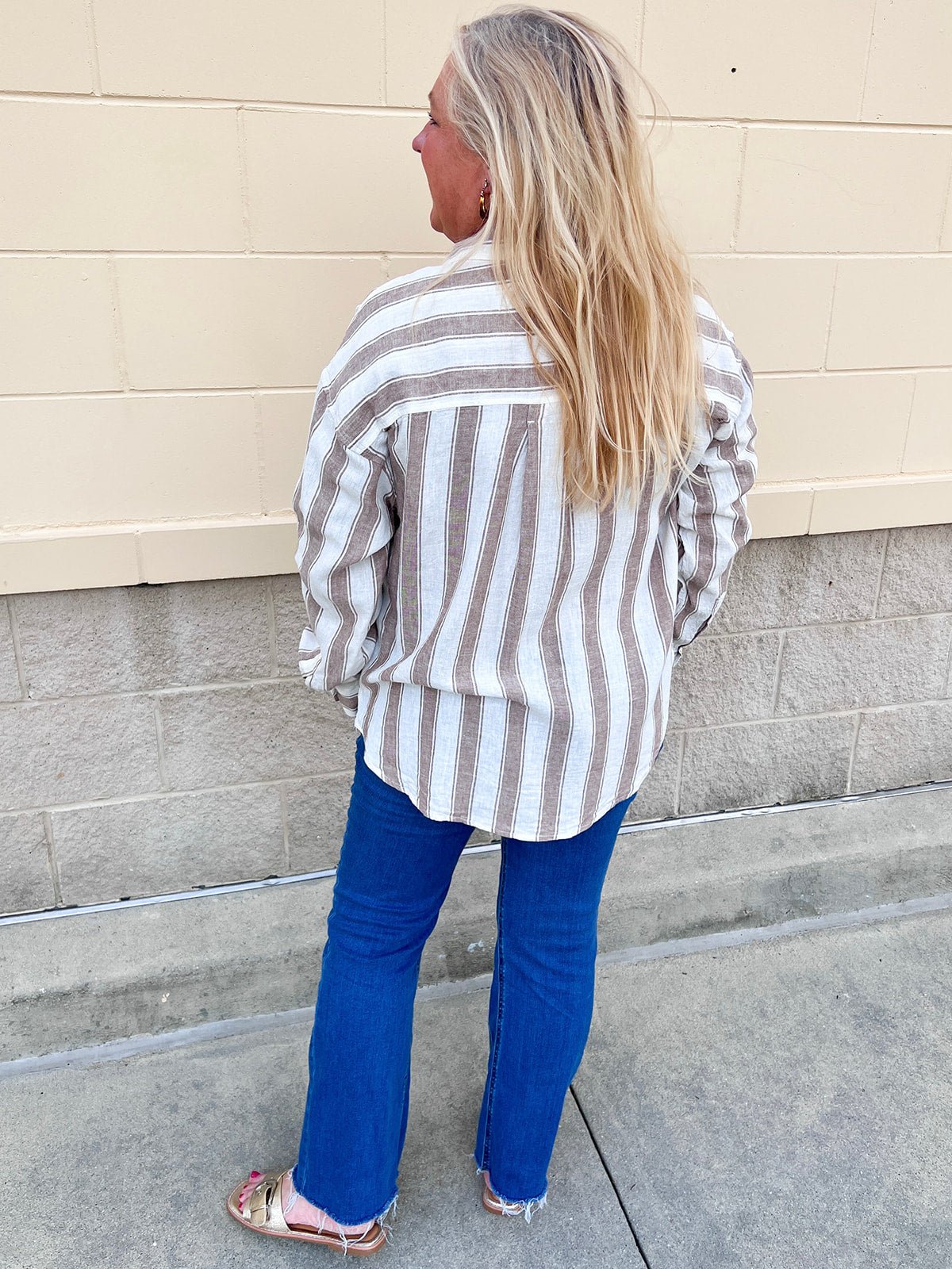 [Z Supply] Perfect Striped Linen Button Up in Light Toffee - The Pink Pineapple 850