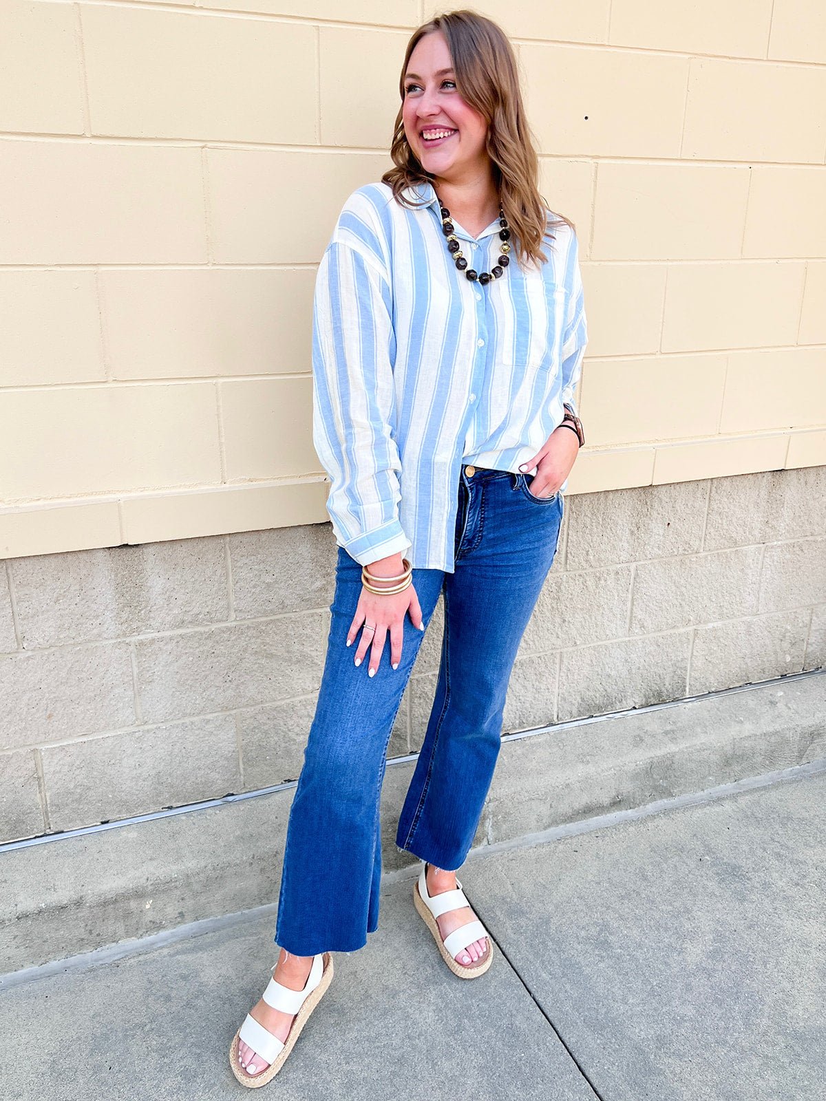 [Z Supply] Perfect Striped Linen Button Up in Skyline - The Pink Pineapple 850