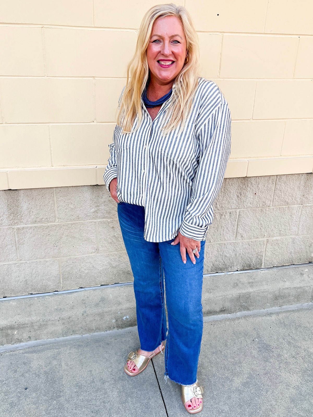 [Z Supply] Reese Button Up Stripe Top in Eclipse - The Pink Pineapple 850