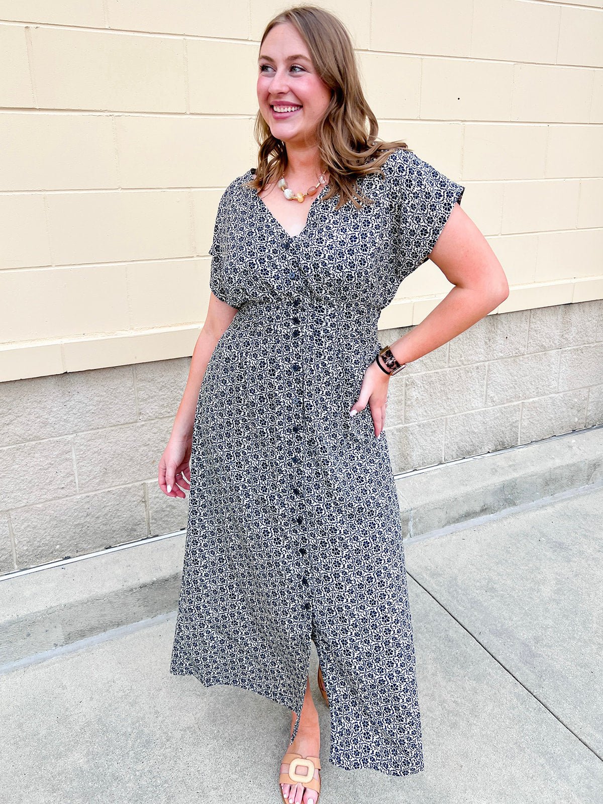 [Z Supply] Sanna Iris Floral Maxi Dress in Eclipse - The Pink Pineapple 850