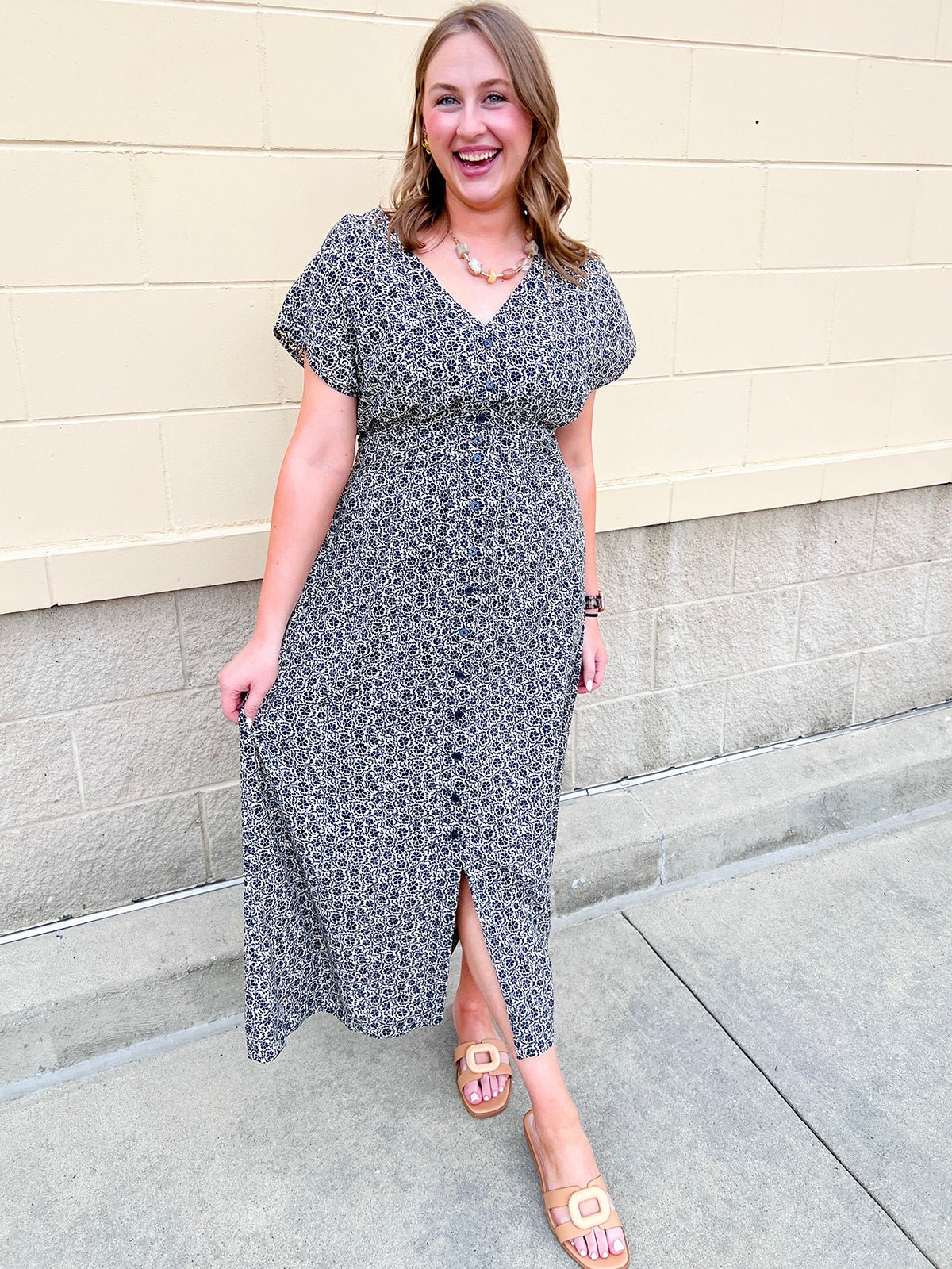 [Z Supply] Sanna Iris Floral Maxi Dress in Eclipse - The Pink Pineapple 850