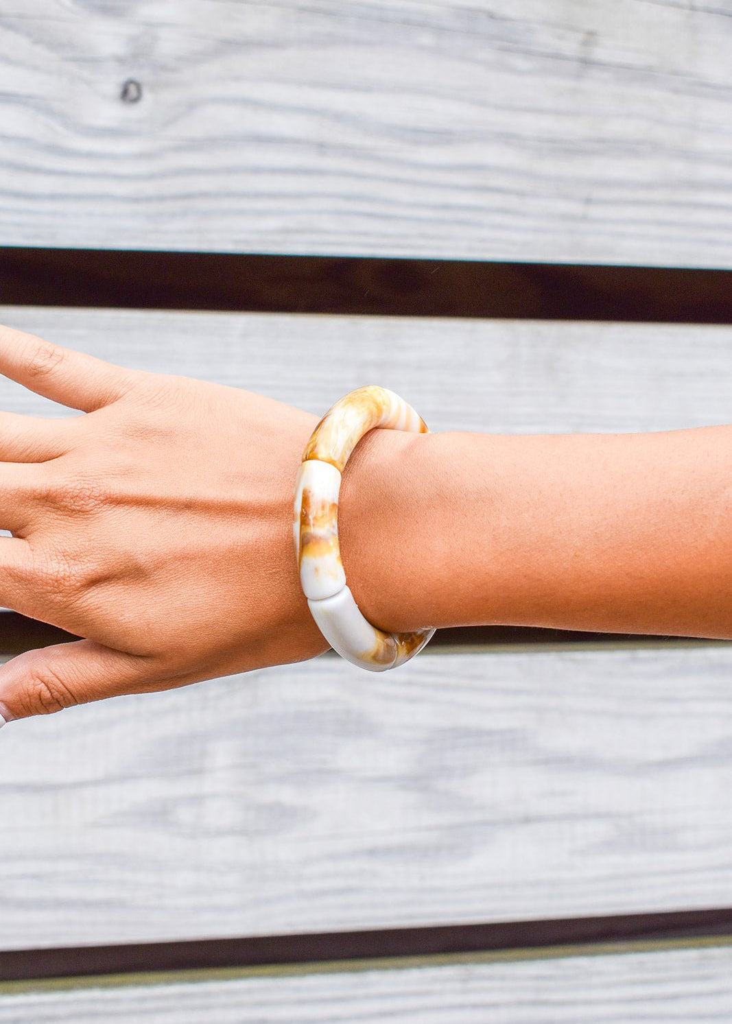 Marbled Tan Solid Acrylic Bangle Bracelet - The Pink Pineapple 850