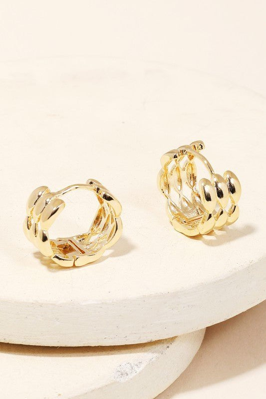 Mini Hoop Huggie Earrings - The Pink Pineapple 850